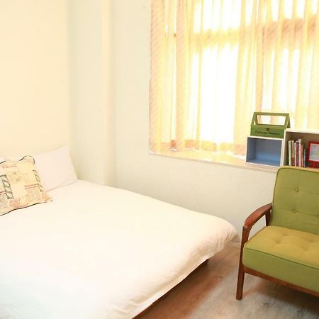 Appartement Flower Lane 650 à Tainan Extérieur photo