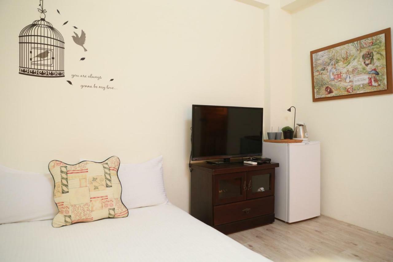 Appartement Flower Lane 650 à Tainan Extérieur photo